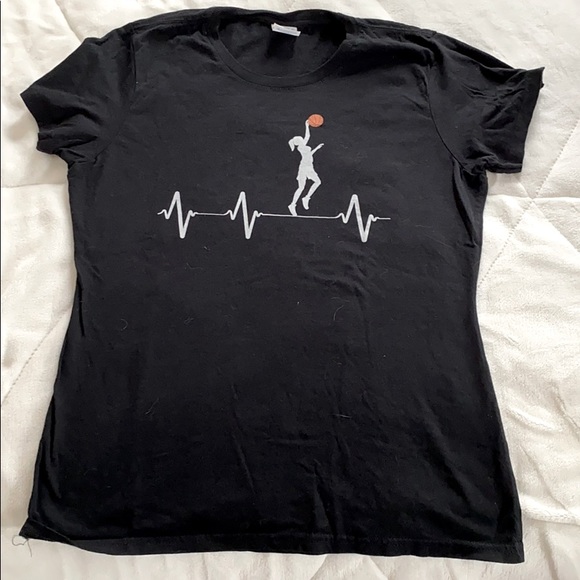 Tops - Basketball T-Shirt